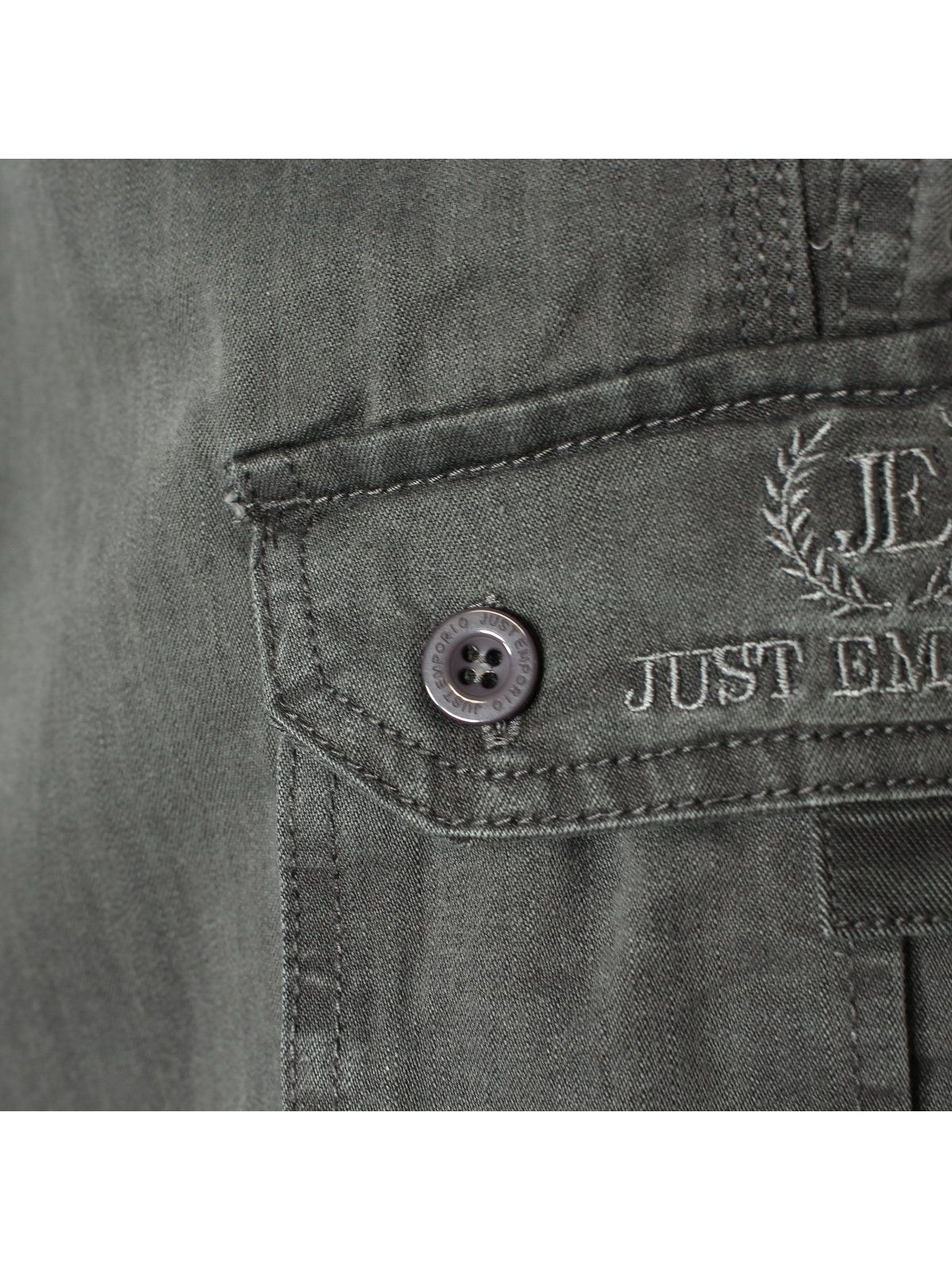 Pantalones jogger cargo de Just Emporio