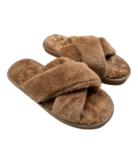 Scott women's furry slippers